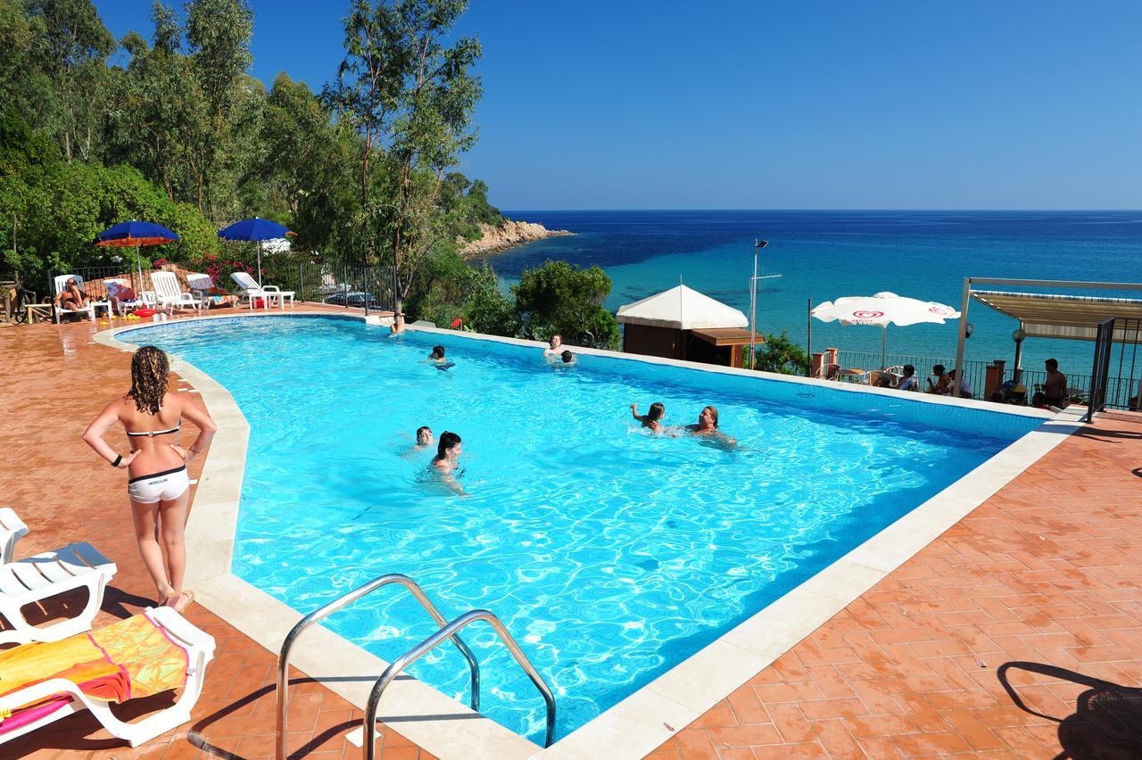 Camping Telis Hotel Àrbatax Exterior foto